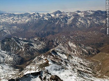 La Cordillera de los Andes con picos nevados - Chile - Otros AMÉRICA del SUR. Foto No. 63349