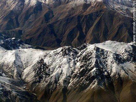 La Cordillera de los Andes con picos nevados - Chile - Otros AMÉRICA del SUR. Foto No. 63261