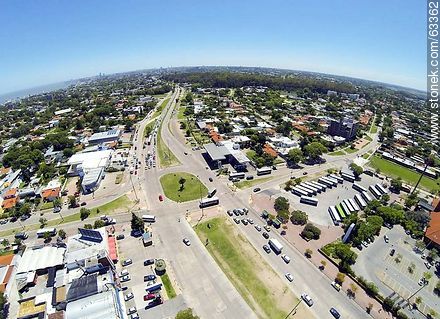 Foto aérea de Avenida Italia y Avenida Bolivia hacia el oeste - Departamento de Montevideo - URUGUAY. Foto No. 63362