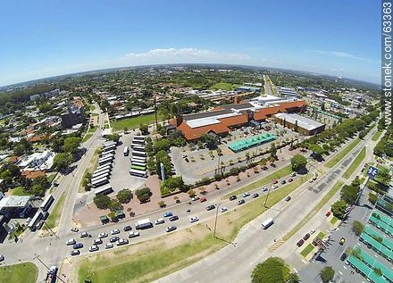 Aerial photo of Portones Shopping in the intersection of the avenues Italia and Bolivia - Department of Montevideo - URUGUAY. Foto No. 63363