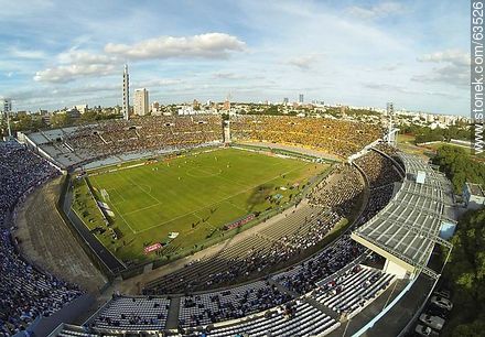 Estadio Centenario. 27 de abril de 2014. Campeonato Clausura. Peñarol 5 - Nacional 0 -  - URUGUAY. Foto No. 63526