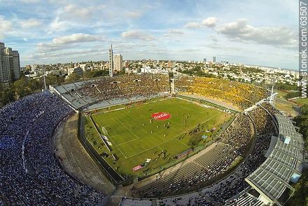Estadio Centenario. 27 de abril de 2014. Campeonato Clausura. Peñarol 5 - Nacional 0 -  - URUGUAY. Foto No. 63507
