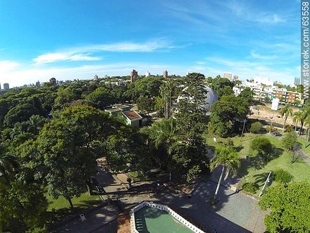 Vista aérea de un sector del zoológico - Departamento de Montevideo - URUGUAY. Foto No. 63558
