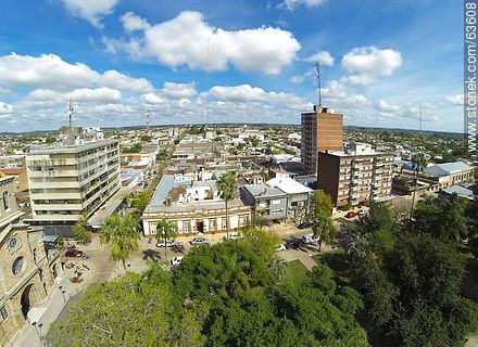 18 de Julio Street. Municipality. Cathedral San Fructuoso. 19 de Abril Square - Tacuarembo - URUGUAY. Photo #63608