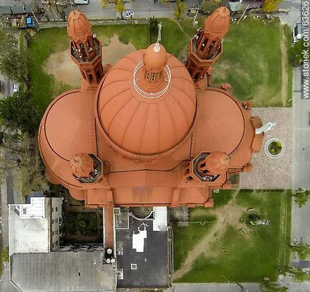 Foto aérea del Santuario Nacional del Sagrado Corazón de Jesús - Departamento de Montevideo - URUGUAY. Foto No. 63626