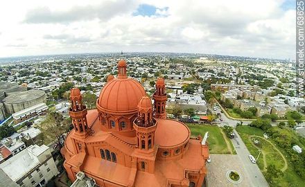 Foto aérea del Santuario Nacional del Sagrado Corazón de Jesús - Departamento de Montevideo - URUGUAY. Foto No. 63625