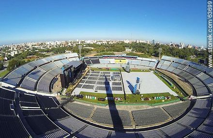 Vista aérea del Estadio Centenario. Preparativos para el recital de Paul McCartney el 19 de abril de 2014 - Departamento de Montevideo - URUGUAY. Foto No. 63699