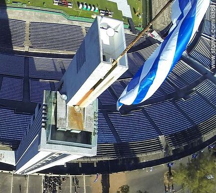 Vista aérea del Estadio Centenario. Torre de los Homenajes - Departamento de Montevideo - URUGUAY. Foto No. 63687
