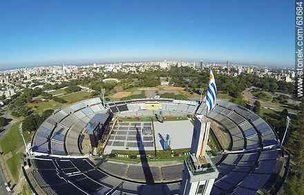 Vista aérea del Estadio Centenario. Preparativos para el recital de Paul McCartney el 19 de abril de 2014 - Departamento de Montevideo - URUGUAY. Foto No. 63684