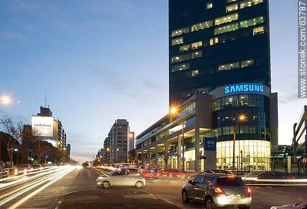 26 de Marzo hacia el oeste - Departamento de Montevideo - URUGUAY. Foto No. 63787