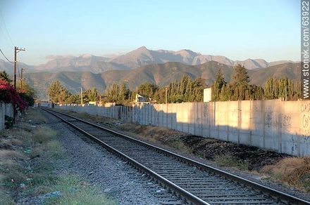 Vía férrea en Quillota - Chile - Otros AMÉRICA del SUR. Foto No. 63922