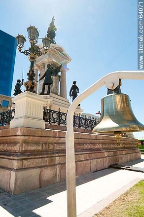 Monumento a los Héroes de Iquique - Chile - Otros AMÉRICA del SUR. Foto No. 64071