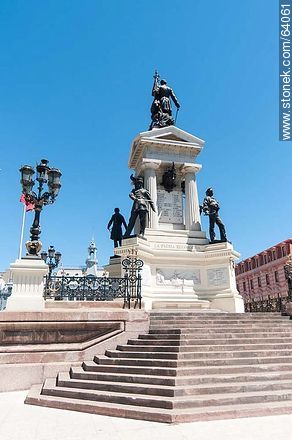 Monumento a los Héroes de Iquique. Relieve de Arica. Estatua de Aldea - Chile - Otros AMÉRICA del SUR. Foto No. 64061