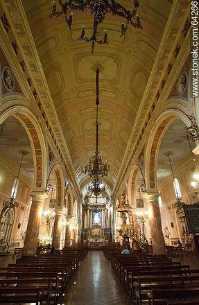Basilica de la Merced. Central Interior gallery - Chile - Others in SOUTH AMERICA. Photo #64266