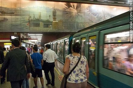 Metro de Santiago - Chile - Otros AMÉRICA del SUR. Foto No. 64287