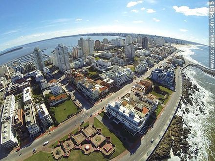 Aerial photo of the Rambla Artigas, Plaza del Ingenio, El Estrecho (17), Comodoro Gorlero (19), La Galerno (21) and El Resalsero (26) streets - Punta del Este and its near resorts - URUGUAY. Photo #64515