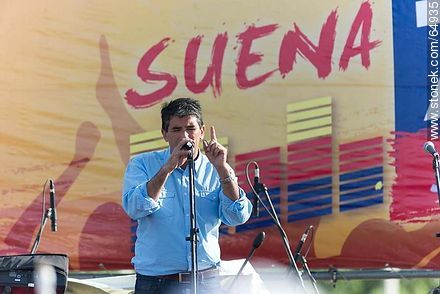Raúl Sendic previo a las elecciones nacionales 2014 - Departamento de Montevideo - URUGUAY. Foto No. 64935