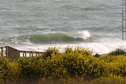 Waves on the beach - Department of Maldonado - URUGUAY. Photo #65372