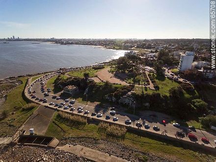 Aerial view of Plaza Virgilio - Department of Montevideo - URUGUAY. Foto No. 65708