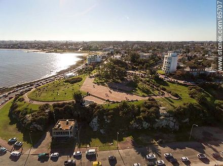 Aerial view of Plaza Virgilio - Department of Montevideo - URUGUAY. Foto No. 65707