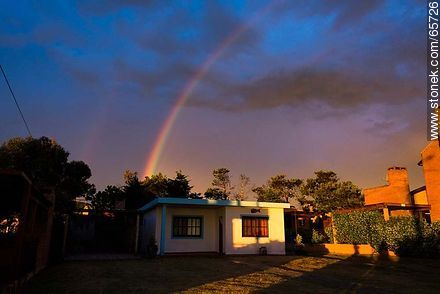 Rainbow at dusk -  - MORE IMAGES. Foto No. 65726