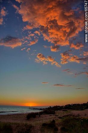 Reddish clouds at sunset - Department of Maldonado - URUGUAY. Photo #65747