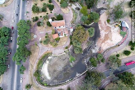 Aerial view of the tasks of conditioning the lake of Parque Rodó (2017) - Department of Montevideo - URUGUAY. Foto No. 65761