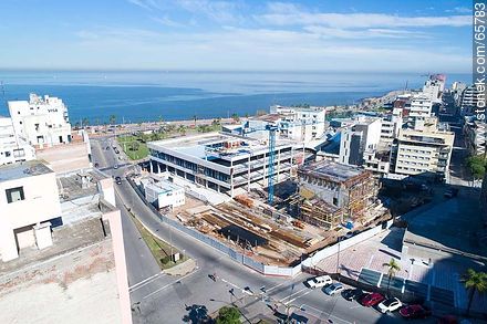Foto aérea de la calle Ciudadela. Construcción en el Mercado Central - Departamento de Montevideo - URUGUAY. Foto No. 65783