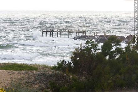 Playa San Francisco on a windy day with and swell - Department of Maldonado - URUGUAY. Photo #65964