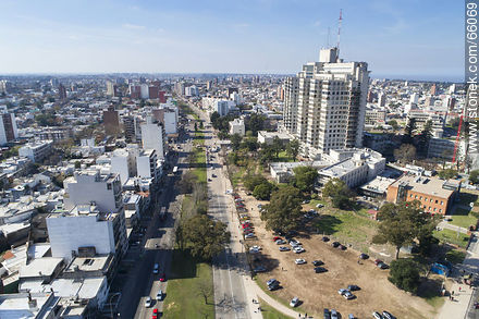 Aerial photo of Av. Italia and Hospital de Clínicas - Department of Montevideo - URUGUAY. Foto No. 66069