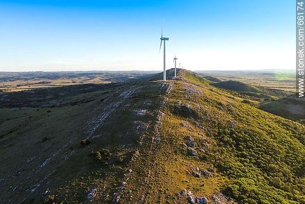 Aerial photo of wind power mills of UTE in the Sierra de Carapé - Department of Maldonado - URUGUAY. Photo #66174