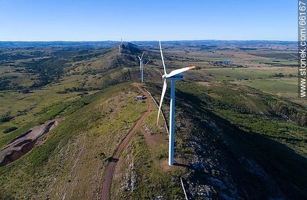 Aerial photo of wind power mills of UTE in the Sierra de Carapé - Department of Maldonado - URUGUAY. Foto No. 66167