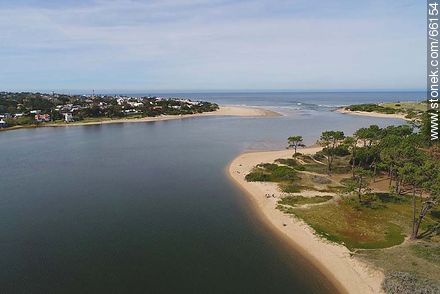 Aerial photo of the river Maldonado and its mouth in the Atlantic Ocean - Punta del Este and its near resorts - URUGUAY. Foto No. 66154