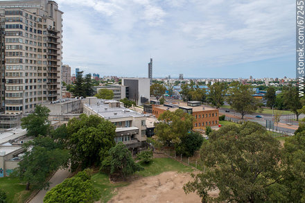 Vista aérea del Área de la Salud, escuelas de medicina, CUDIM, Hospital de Clínicas - Departamento de Montevideo - URUGUAY. Foto No. 67245