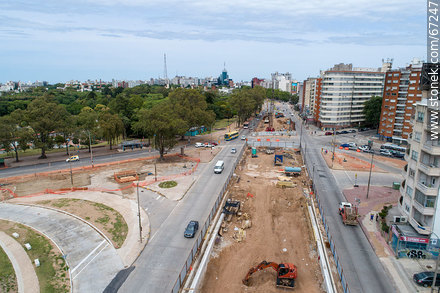 Vista aérea de la construcción del túnel de Av. Italia por debajo de las avenidas Ricaldoni y Centenario - Departamento de Montevideo - URUGUAY. Foto No. 67247