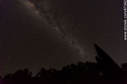 La Vía Láctea desde el reloj solar - Departamento de Lavalleja - URUGUAY. Foto No. 67342
