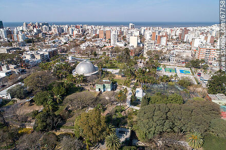 Vista aérea al sur del Zoológico Municipal de Villa Dolores - Departamento de Montevideo - URUGUAY. Foto No. 67758