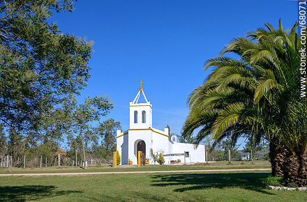 San Isidro Labrador Chapel in front of the square - Department of Maldonado - URUGUAY. Photo #68071