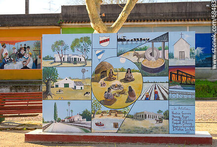 Murales en la plaza del ferrocarril - Departamento de Florida - URUGUAY. Foto No. 68483