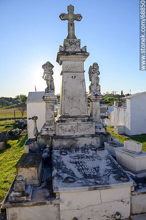 Cementerio de San Gregorio de Polanco - Departamento de Tacuarembó - URUGUAY. Foto No. 68850
