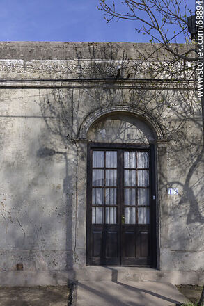 Entrance of an old house - Tacuarembo - URUGUAY. Photo #68894