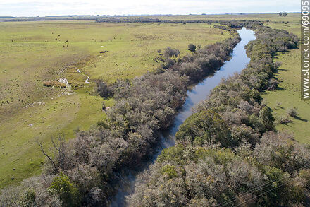 Vista aérea del arroyo Blanquillo - Departamento de Durazno - URUGUAY. Foto No. 69095