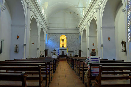 Interior of the Basilica of the Blessed Sacrament - Department of Colonia - URUGUAY. Photo #69293