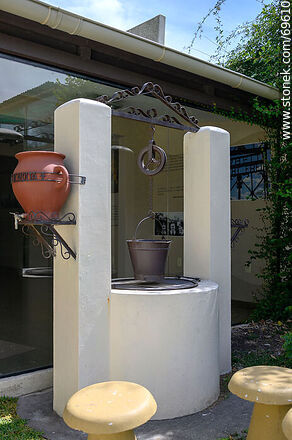 Santuario de Shoenstatt. Pozo de agua - Departamento de Colonia - URUGUAY. Foto No. 69610