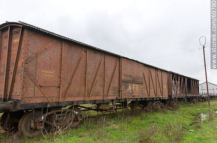 Antiguo vagón de carga - Departamento de Florida - URUGUAY. Foto No. 69780