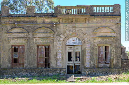 Antigua casa del pueblo - Departamento de Florida - URUGUAY. Foto No. 70005