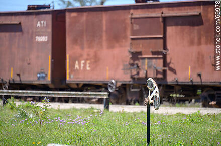 Antigua señal de tren  - Departamento de Florida - URUGUAY. Foto No. 69978