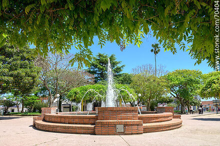Tala Square. Fountain - Department of Canelones - URUGUAY. Photo #70404