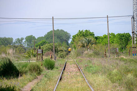 Old railroad station of Montes. A locomotive is approaching - Department of Canelones - URUGUAY. Photo #70570