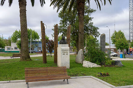 Lazaro Cabrera Square. Bust of the Uruguayan composer Eduardo Fabini - Lavalleja - URUGUAY. Photo #70684